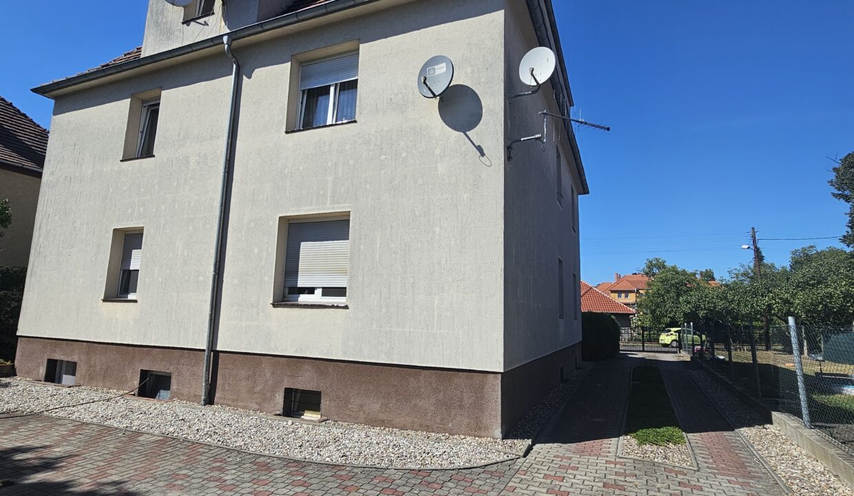 20260814_150004